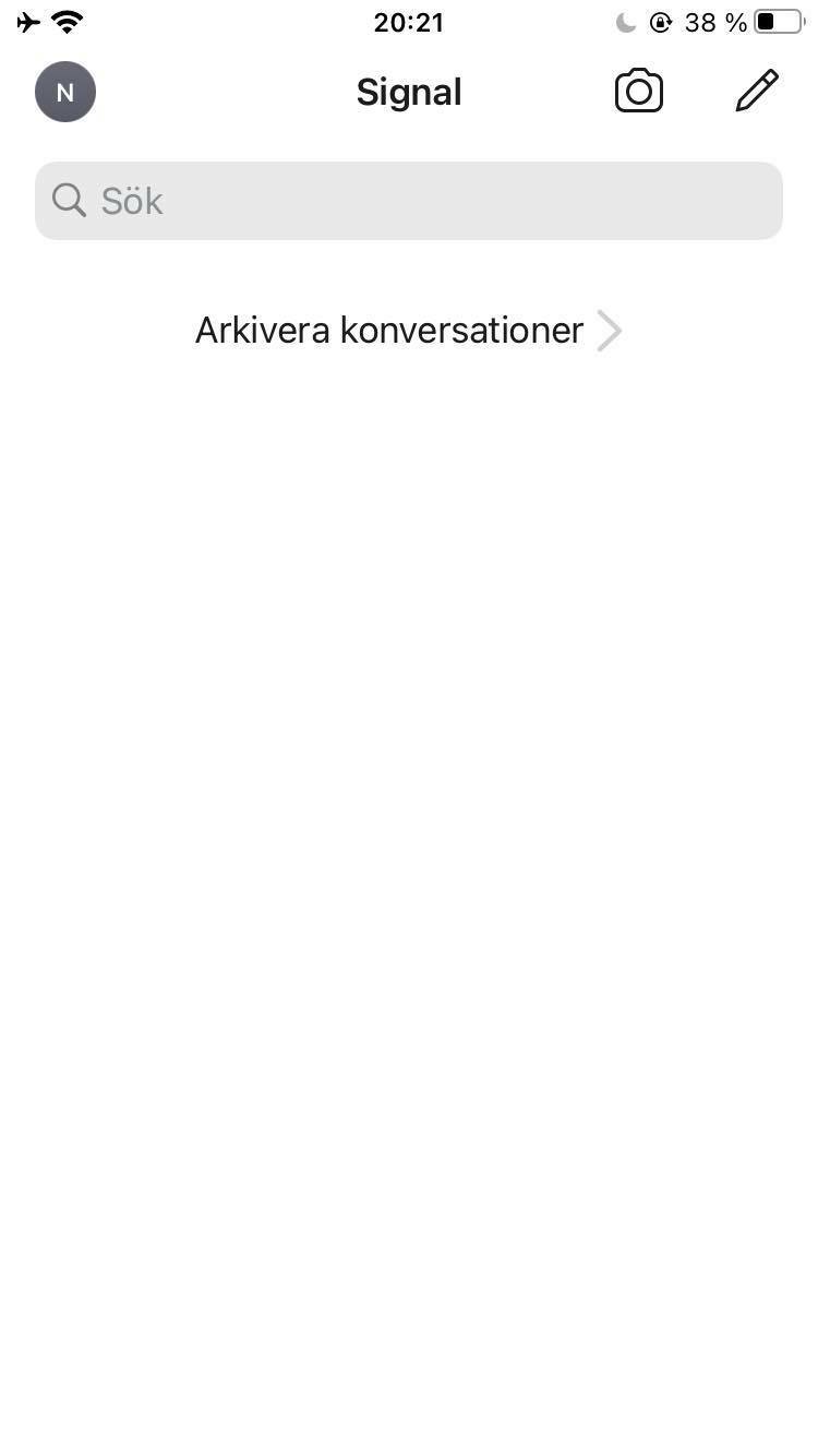 Screenshot of Signal app when you are logged in but have no conversations.